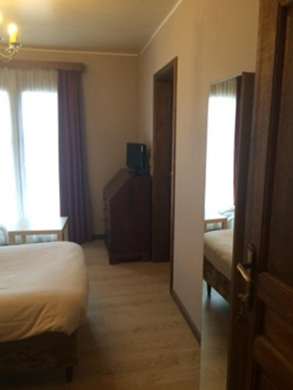 Hotel La Venerie Virton Eksteriør bilde