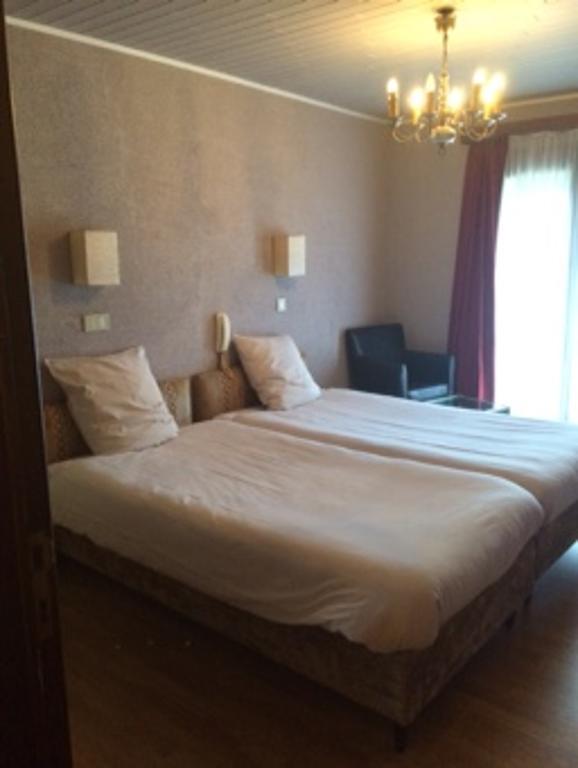 Hotel La Venerie Virton Rom bilde