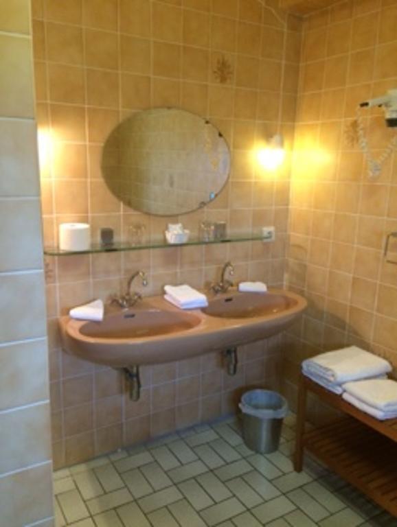 Hotel La Venerie Virton Rom bilde